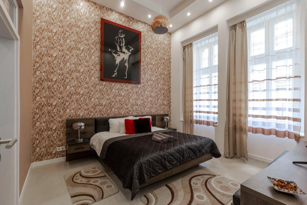 Exclusive Marilyn Apartment In The Heart Of Будапеща Екстериор снимка