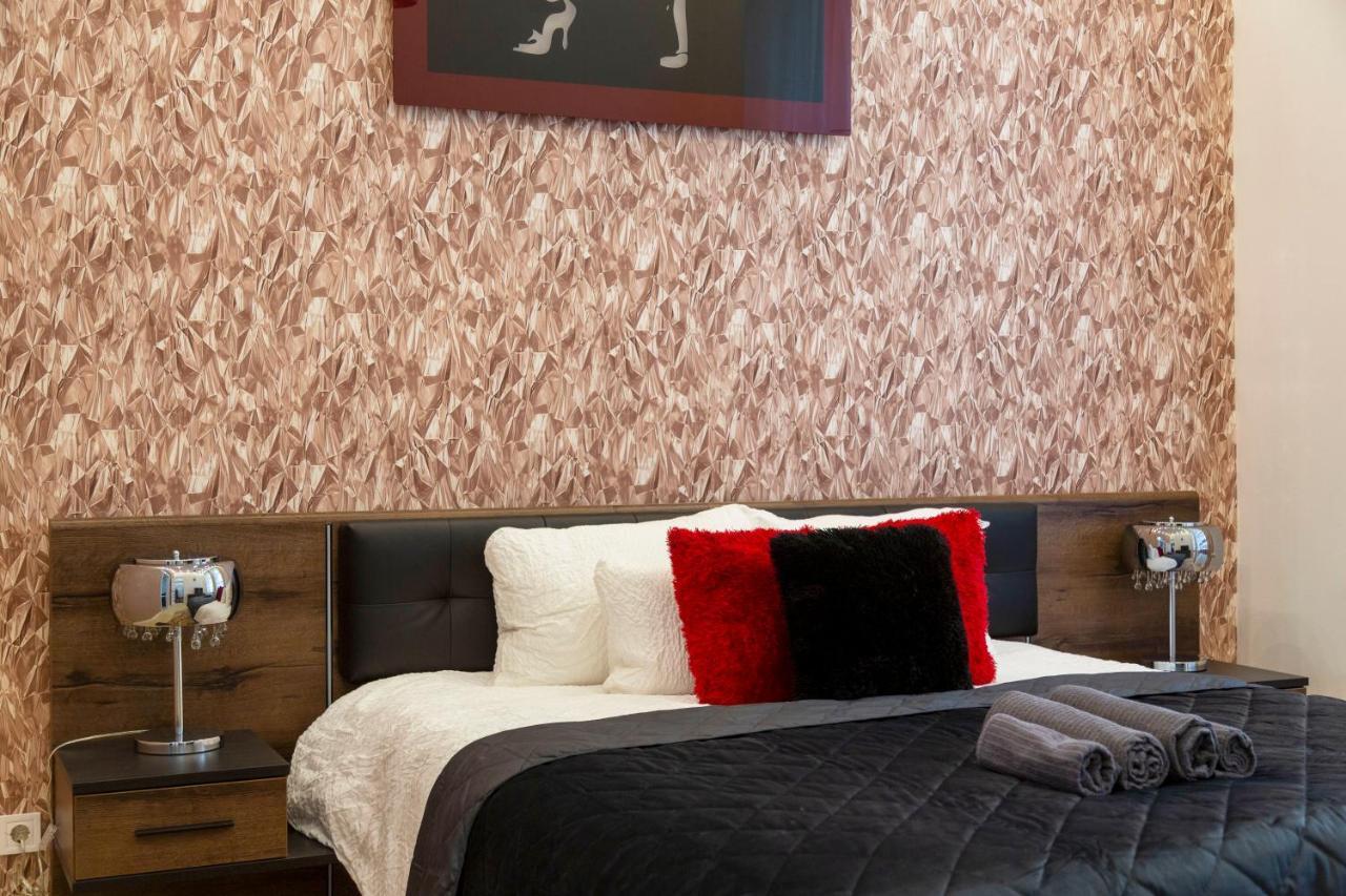 Exclusive Marilyn Apartment In The Heart Of Будапеща Екстериор снимка